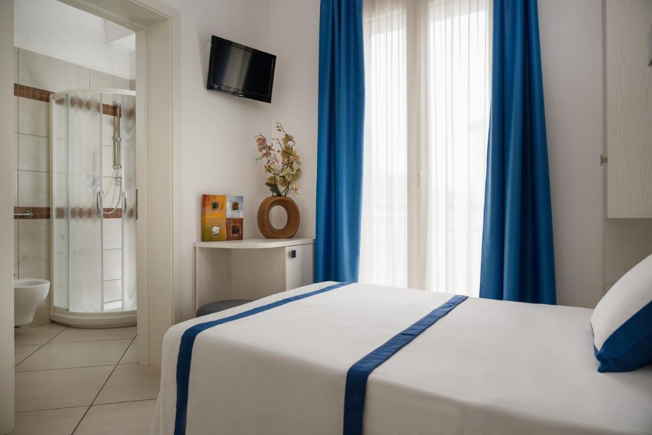 Hotel Embassy Ριτσόνε Εξωτερικό φωτογραφία